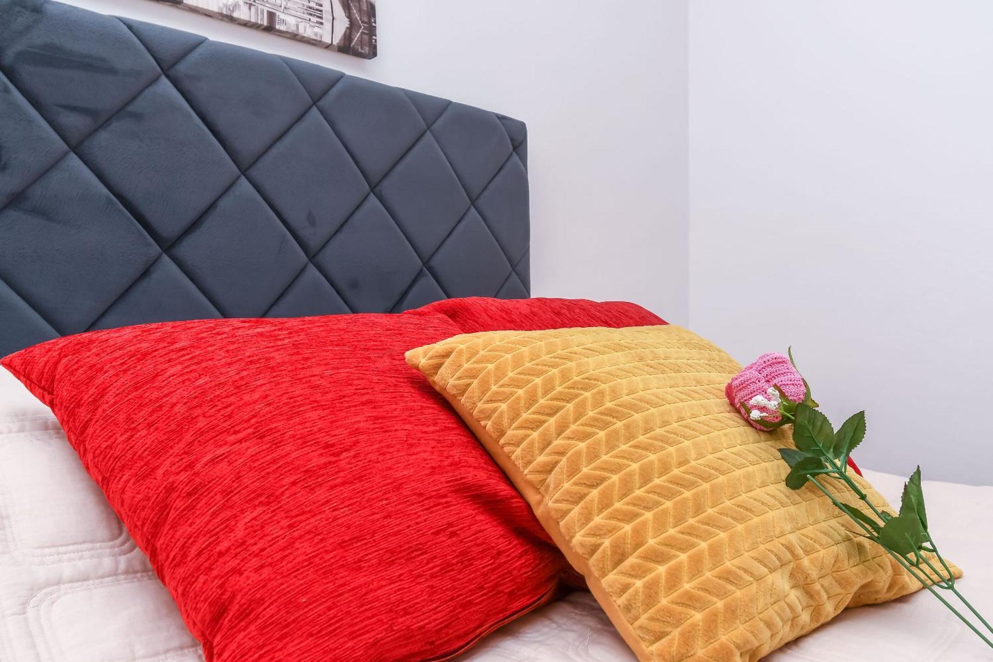 Apartments Tonka Donji Okrug  Екстер'єр фото