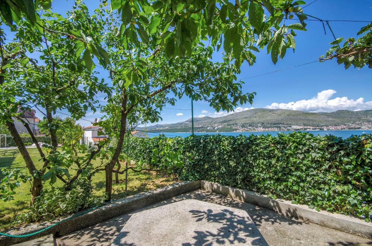 Apartments Tonka Donji Okrug  Екстер'єр фото