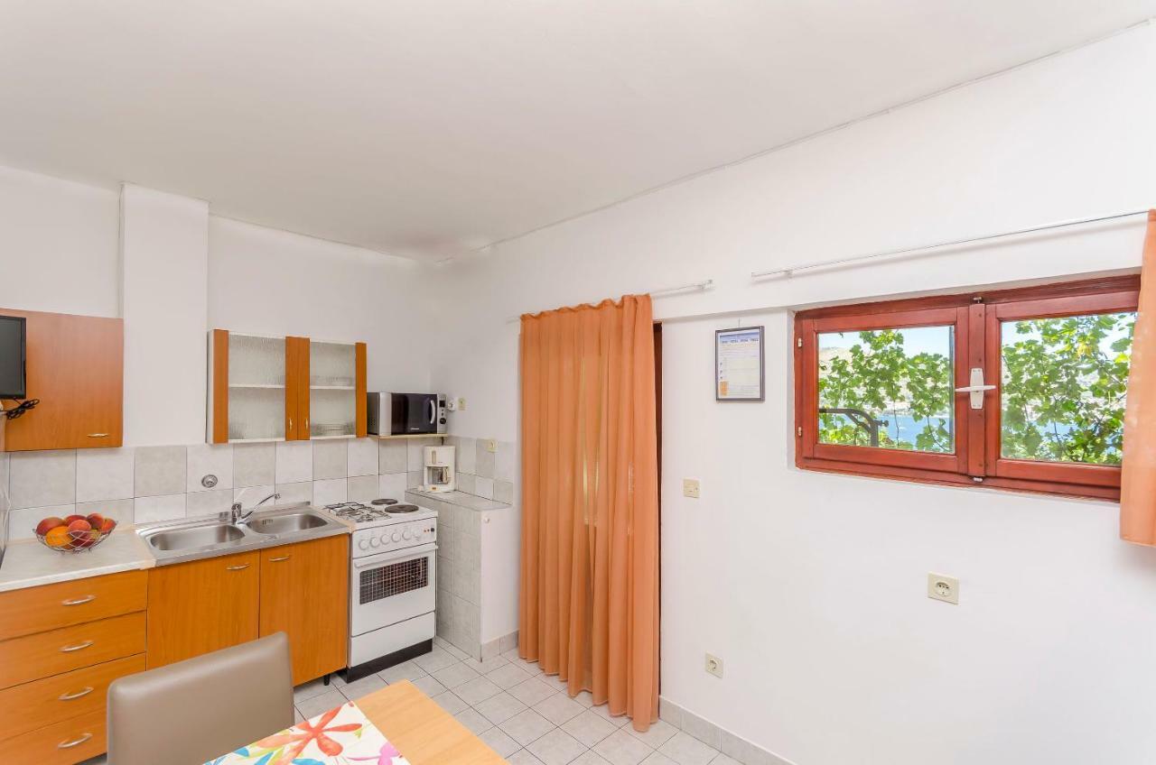 Apartments Tonka Donji Okrug  Екстер'єр фото